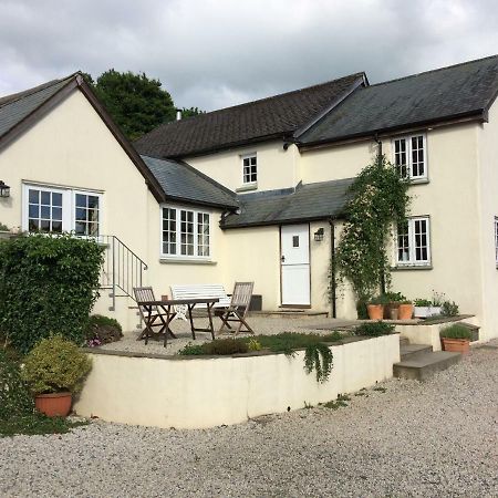 Meadowland Farm Bed & Breakfast Dolton Dış mekan fotoğraf