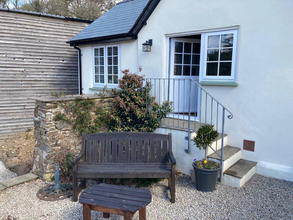 Meadowland Farm Bed & Breakfast Dolton Dış mekan fotoğraf